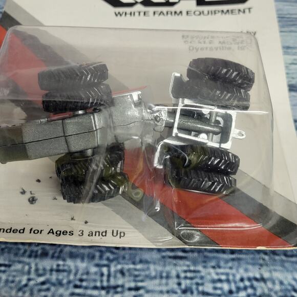 Vtg Scale Models WFE white farm equipment 1/64 diecast 4-270 8 wheel articulates - Picture 9 of 9
